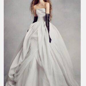 White By VERA WANG Textured Organza Strapless Ballgown Wedding Princess Luxury
